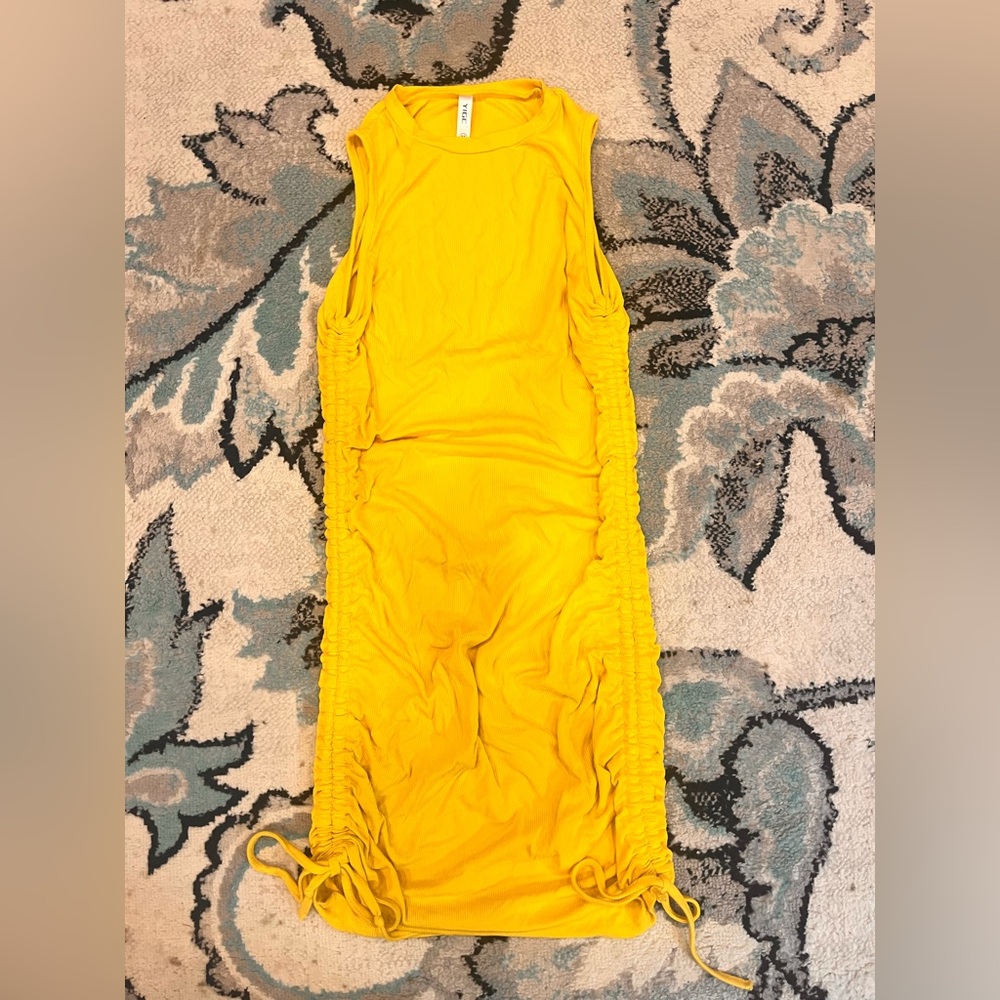 Yellow Sleeveless Maxi Dress Sz Medium